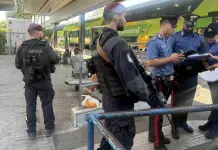 Maxi operazione dei Carabinieri sul litorale di Anzio, tre arresti e sequestro di armi e droga