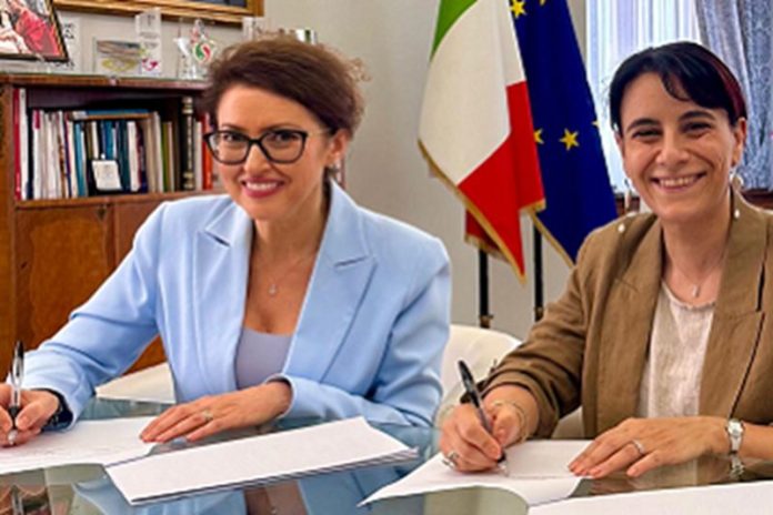 BELLUCCI-firma-protocollo-intesa-MLPS-CSVNET-ETS-2-360x240