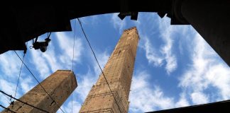 Primo semestre positivo per il turismo in Emilia-Romagna, 6,2 milioni di arrivi e 17,5 milioni di pernottamenti