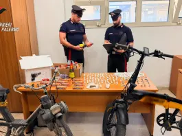 Blitz dei Carabinieri tra Tommaso Natale e Zen a Palermo, sequestrate armi e droga