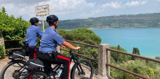 Sicurezza e tutela dell’ambiente, i Carabinieri in e-bike a Castel Gandolfo