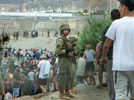 Spagna-Italia, botta e risposta sulla questione migratoria. Madrid: “Governo non all’altezza”. Tajani: “Irregolari calati del 60%, il nostro modello funziona”