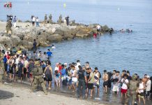 Si aggrava il bilancio delle vittime a Ceuta, recuperati i corpi di almeno 67 persone. 22 stati Ue chiedono una riunione urgente