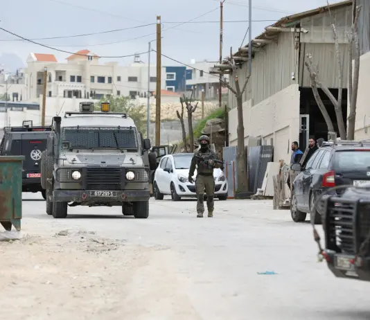 Evacuati cinque attivisti italiani in Cisgiordania. Media palestinesi “Espulsi con la forza dall’esercito israeliano”