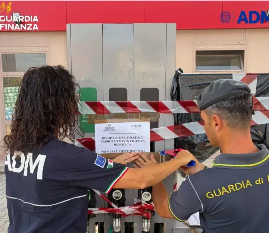 Biella, sigilli a 2 distributori di carburante gestiti da un’impresa colpita da interdittiva antimafia