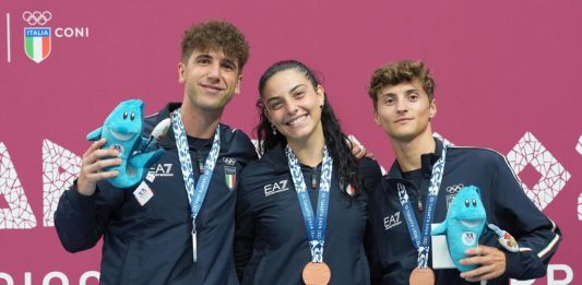 Giochi del Mediterraneo di Taranto 2026, tris di medaglie per il fioretto azzurro: Davide Filippi è d’argento, bronzo per Giulio Lombardi e Irene Bertini