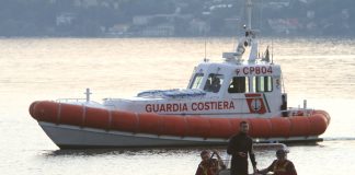 Sicurezza sulle acque, Guardia Costiera e Navigazione Laghi rafforzano i messaggi di prudenza per turisti