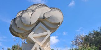 L’Ambasciatore d’Italia in Croazia Trichilo incontra a Pola lo scultore Gualtiero Mocenni