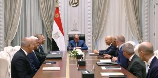 السيسي يلتقي الرئيس التنفيذي لشركة إيني كلاوديو ديسكالزي