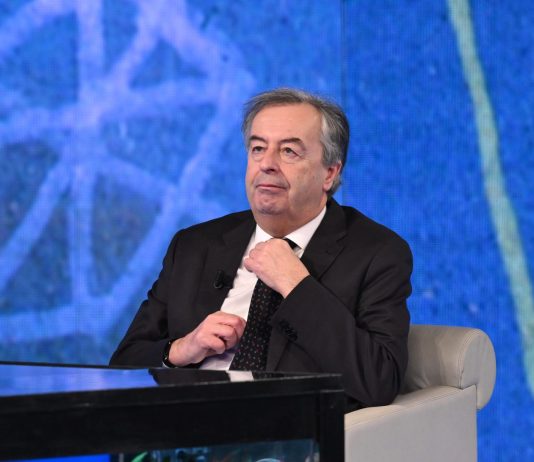 Difterite, Burioni “Pericolo gravissimo che sarebbe folle ignorare”