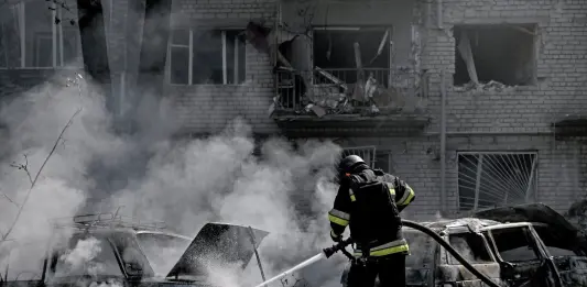 Ucraina, raid russi a Zaporizhzhia e Kiev: 5 morti e 20 feriti