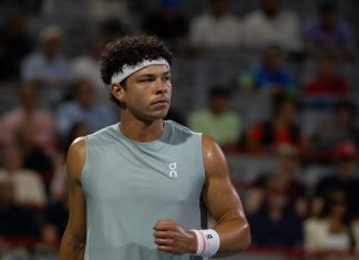 Shelton e Tiafoe agli ottavi degli Us Open, sorpresa Tsitsipas. Eliminate nel doppio le sorelle Williams
