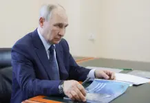 La visita di Putin nelle isole Curili fa infuriare il Giappone e riaccende la disputa territoriale tra Mosca e Tokyo