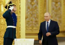 Libia, Saddam Haftar incontra Putin a Mosca: cooperazione bilaterale in vari settori