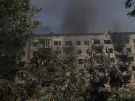 Ucraina, massiccio attacco missilistico su Kiev: colpito un ospedale pediatrico, 15 morti
