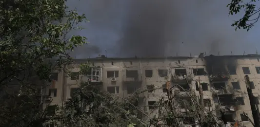 Ucraina, massiccio attacco missilistico su Kiev: colpito un ospedale pediatrico, 12 morti