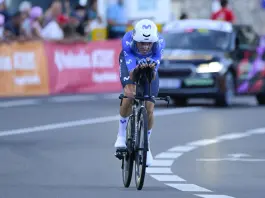 Enric Mas vince la nona tappa della Vuelta davanti a Onley e Roglic