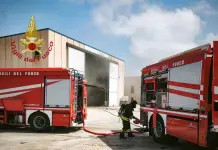 Grosso incendio nel Sassarese, sul posto elicotteri e canadair