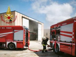 Grosso incendio nel Sassarese, sul posto elicotteri e canadair