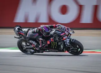 MotoGP, Martin in pole a Silverstone davanti a Fernandez e Ogura. Di Giannantonio 4°, Bezzecchi è 5°