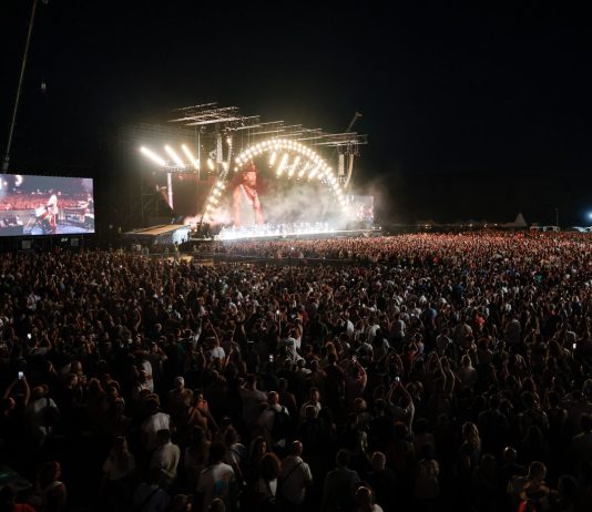 Jovanotti a Catanzaro, una grande festa in musica con 30mila spettatori