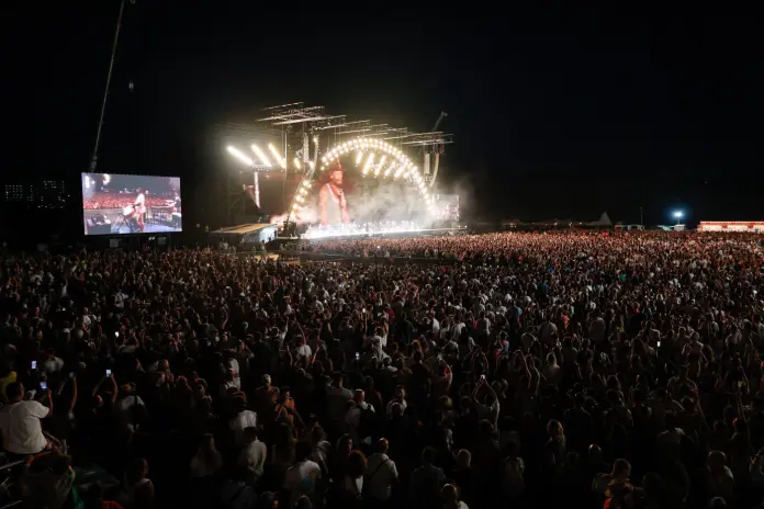 Music Concert - Jova Summer Party