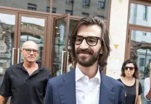 Leonardo Maria Del Vecchio lascia tutti gli incarichi in EssilorLuxottica
