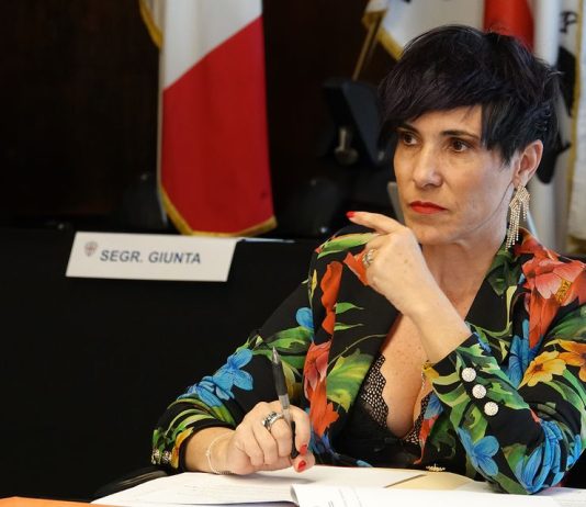 Servizi di accoglienza gratuiti nelle scuole primarie, 107 Comuni dicono sì: la Regione Sardegna porta le risorse a 15 milioni