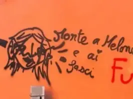 Scritte contro Meloni a Bologna, perquisito un 23enne francese ritenuto uno dei presunti autori