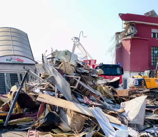 Crollo della palazzina a Messina, recuperato un quarto corpo tra le macerie