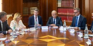 Sicurezza stradale, siglata l’intesa tra Polizia, assicurazioni e locali da ballo e degli stabilimenti balneari