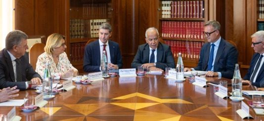 Sicurezza stradale, siglata l’intesa tra Polizia, assicurazioni e locali da ballo e degli stabilimenti balneari