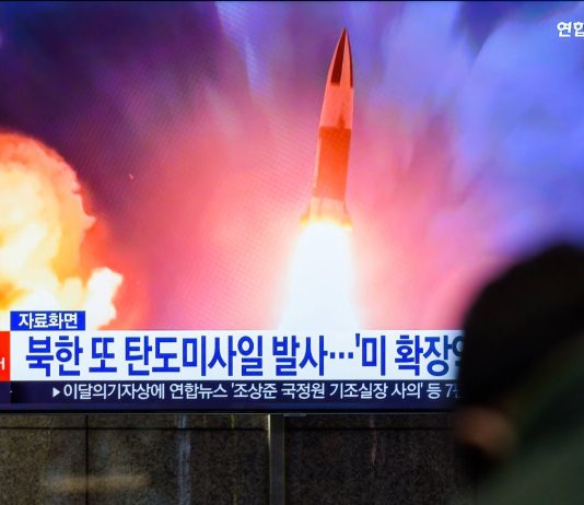 La Corea del Nord lancia un missile balistico a corto raggio verso il Mar del Giappone
