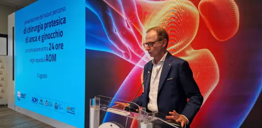Interventi di protesi di anca e ginocchio, a Genova modello SSD per le dimissioni entro 24 ore