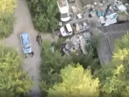 Blitz della Polizia in campi nomadi di Milano, Torino, Verona e Padova: 6 arresti, 9 denunce e 4 espulsioni / Video