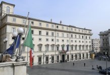 Il governo proroga lo sconto sulle accise per il gasolio fino al 5 settembre. Approvato il decreto per la continuità degli impianti ex Ilva