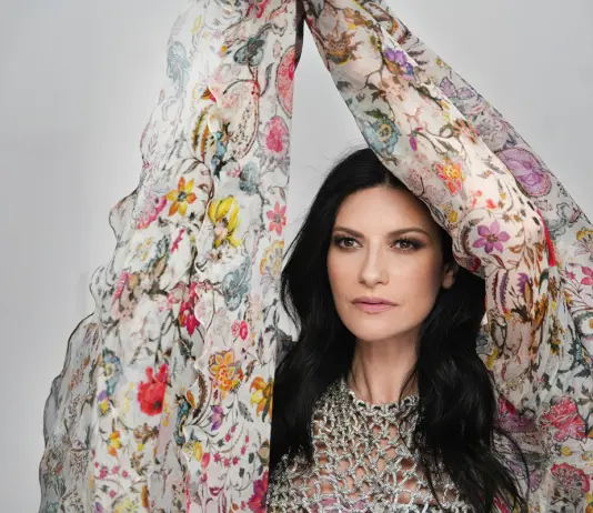 E’ uscito “Quando chove”, nuovo singolo di Laura Pausini per il mercato brasiliano e portoghese