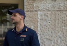 Torna a rapinare la stessa farmacia a distanza di 24 ore, fermato un 59enne a Roma