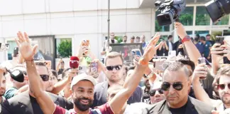 Salah arrives in Istanbul, set to sign two-year deal with Trabzonspor