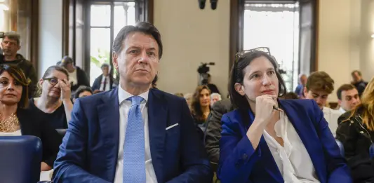 Schlein replica a Conte sul nodo Ucraina: “Non funziona così, prima il programma e poi le primarie”