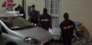 Smantellato giro di prostituzione tra Isola Capo Rizzuto e Crotone, 6 arresti / Video