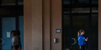 Migranti, la Svizzera riavvia i trasferimenti dei richiedenti asilo verso l’Italia