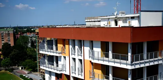 Quasi ultimata la riqualificazione della Torre C di via Tofano a Milano, assegnazioni nei prossimi mesi