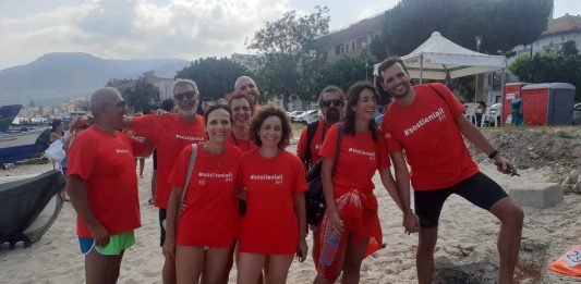 Dalla leucemia alla rinascita, Federico attraversa lo Stretto in 43 minuti