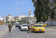 Libia, blackout totale colpisce Tripoli: paralisi in città