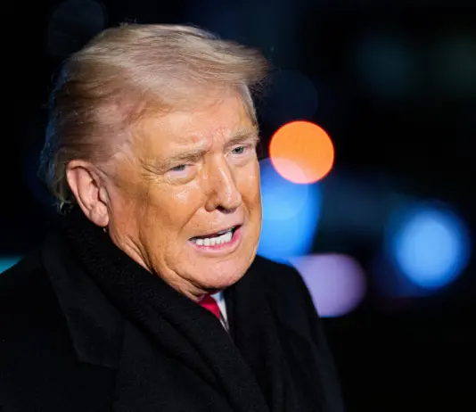 Trump “Mi piacerebbe ricandidarmi nel 2028, ma la legge è molto chiara su questo”