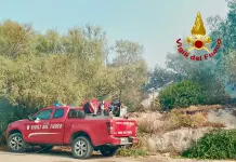 Emergenza incendi, da venerdì oltre 800 interventi dei Vigili del Fuoco. Allerta rossa in tutte le province della Sicilia eccetto Trapani