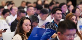 Cina: Tianjin, al via forum sui consumi e fiera per investimenti e commercio (1)