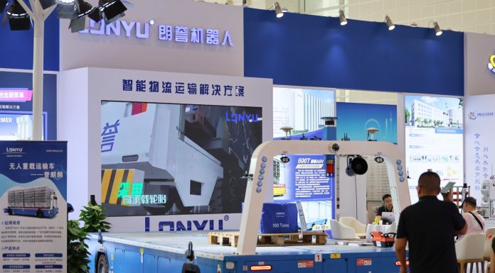 Cina: Tianjin, al via forum sui consumi e fiera per investimenti e commercio (2)