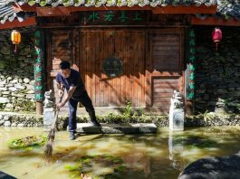 Cina: nel Gansu interventi di ripristino dopo le forti piogge (1)